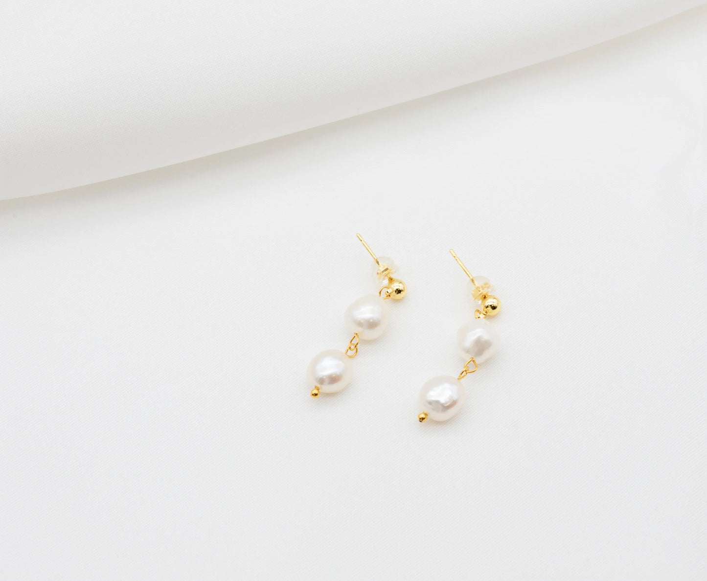 Rebecca Freshwater Pearl Earrings