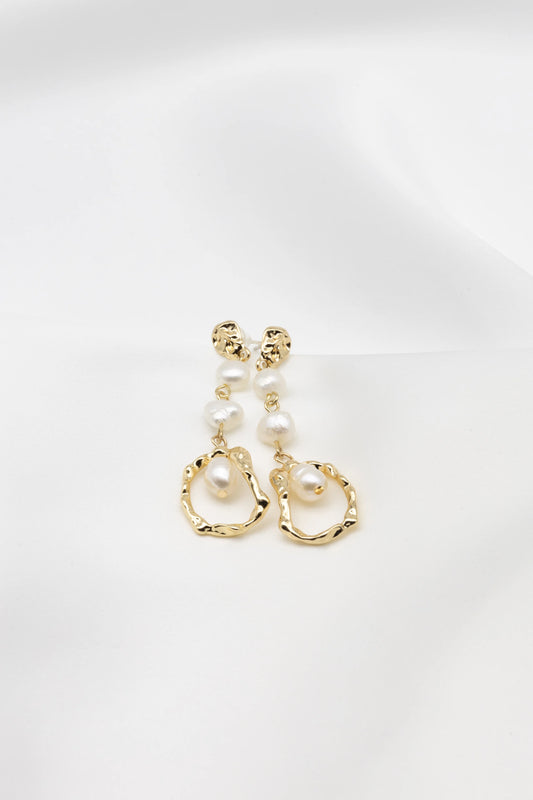 Alison Freshwater Pearl Earrings