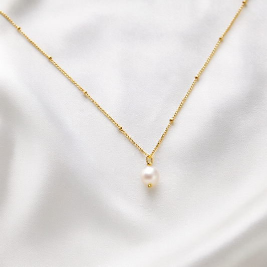 Isla Freshwater Pearl Necklace