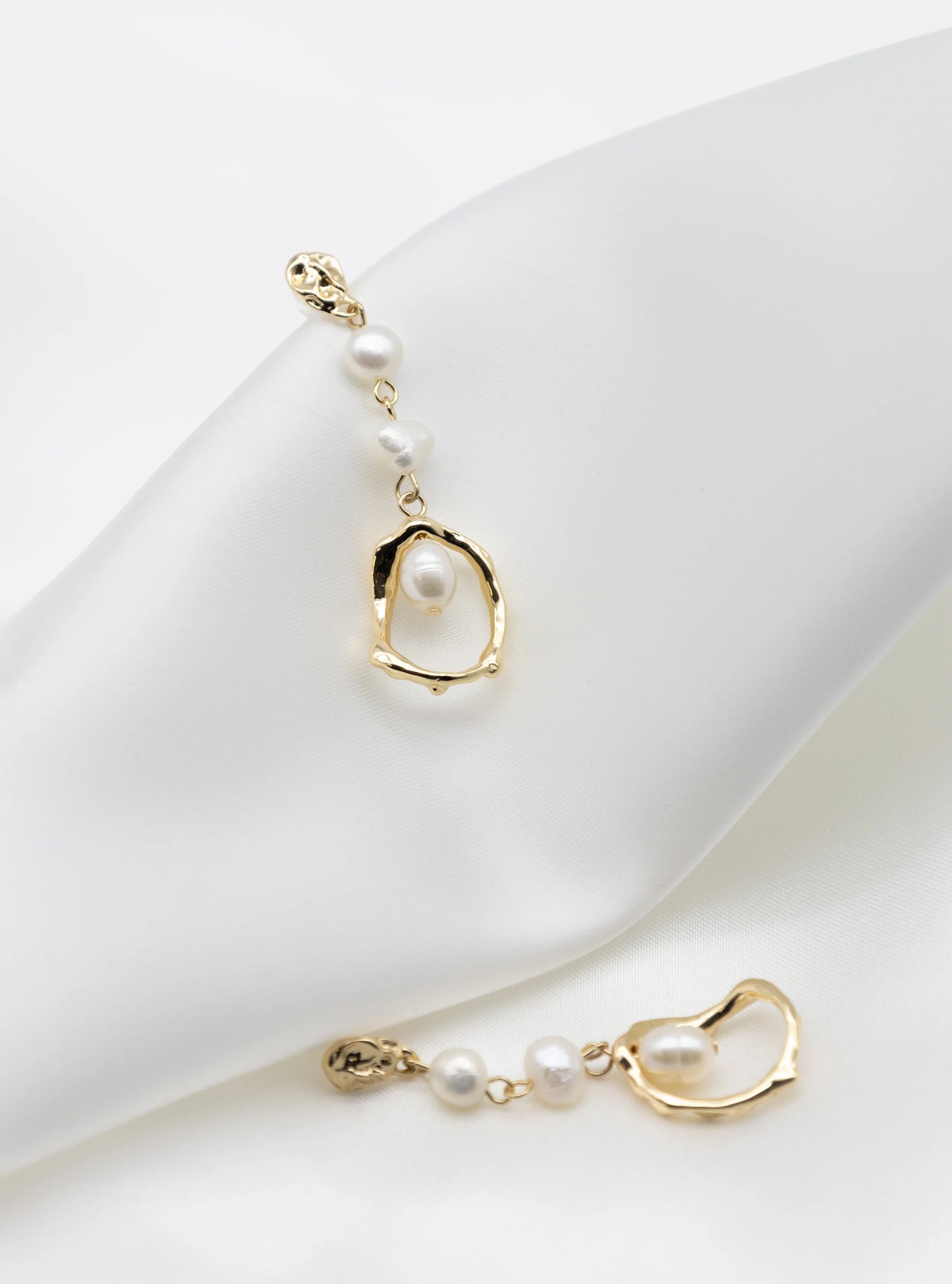 Alison Freshwater Pearl Earrings