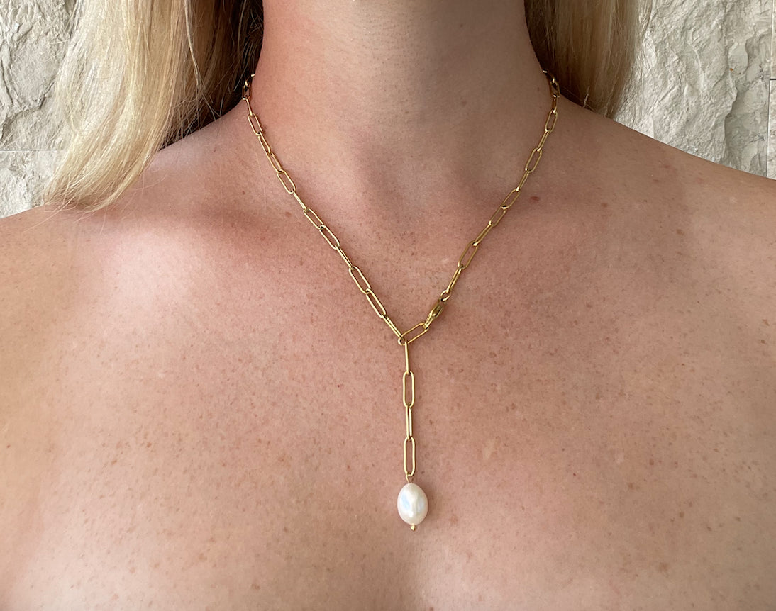 Moorea Freshwater Pearl Necklace