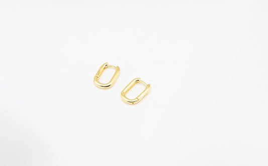 Nina Oval Hoop Earrings