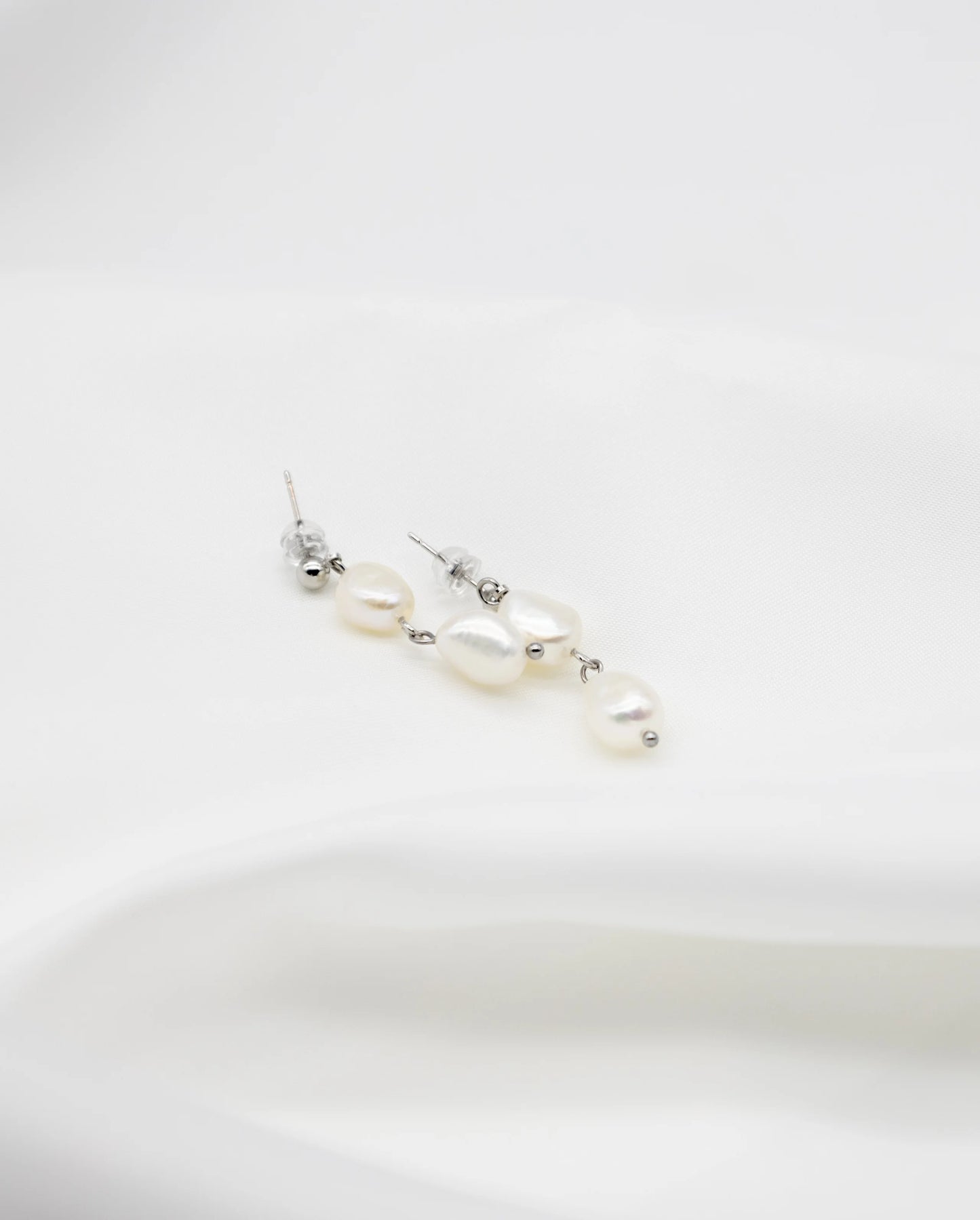 Rebecca Freshwater Pearl Earrings