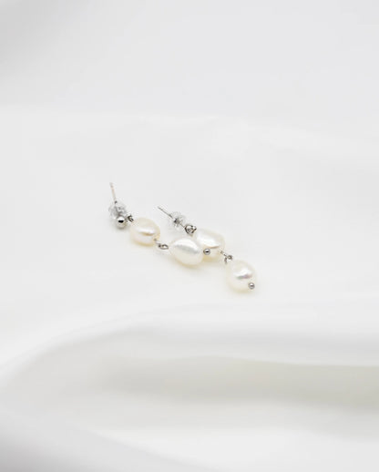 Rebecca Freshwater Pearl Earrings