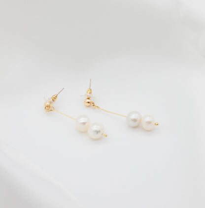 Lucy Freshwater Pearl drop earrings