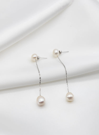 Aria Freshwater Pearl Earrings