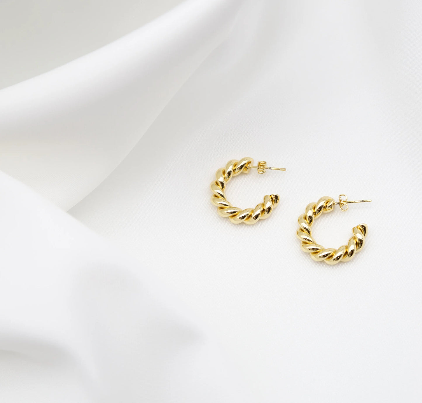 Kaz Gold Twist Earrings
