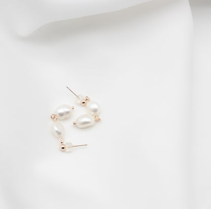 Rebecca Freshwater Pearl Earrings