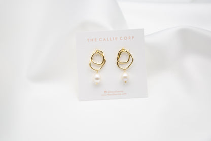 Emily Freshwater Pearl Earrings