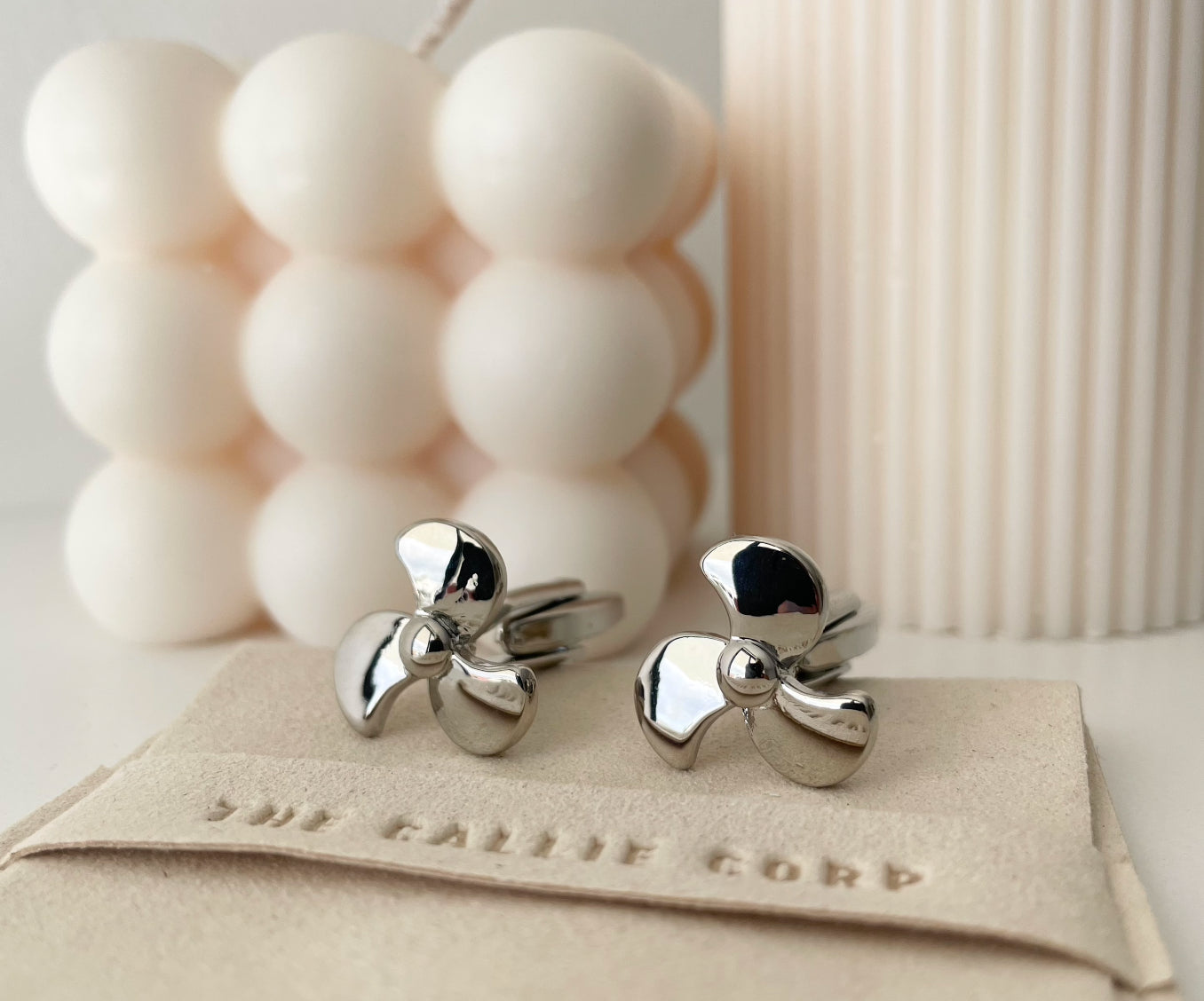 Propeller Cuffs