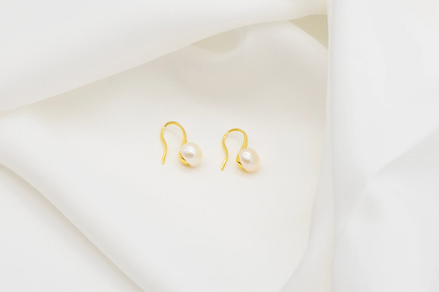 Albi Freshwater Pearl Hooks