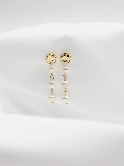 Kristie Freshwater Pearl Earrings